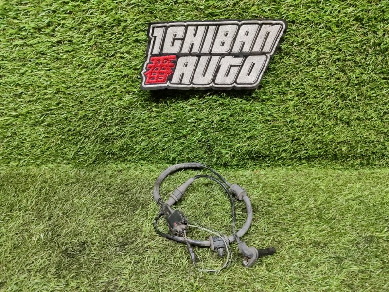 Датчик abs передний левый CHEVROLET ORLANDO 2013 J309 Z20D 13470637 контрактная