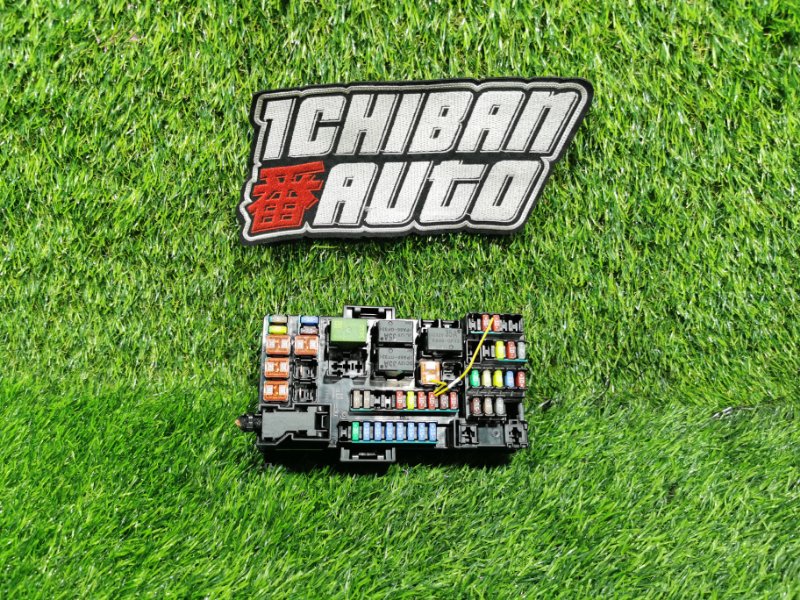 Блок предохранителей салон левый CHEVROLET TRAX 2019 U200 LUV 42627351 контрактная