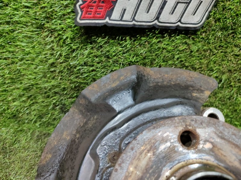 Ступица передняя правая CLUBMAN R55 Ступица передняя правая CLUBMAN R55