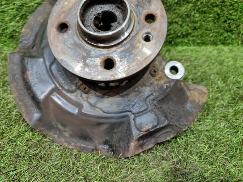 Ступица передняя правая CLUBMAN R55 Ступица передняя правая CLUBMAN R55