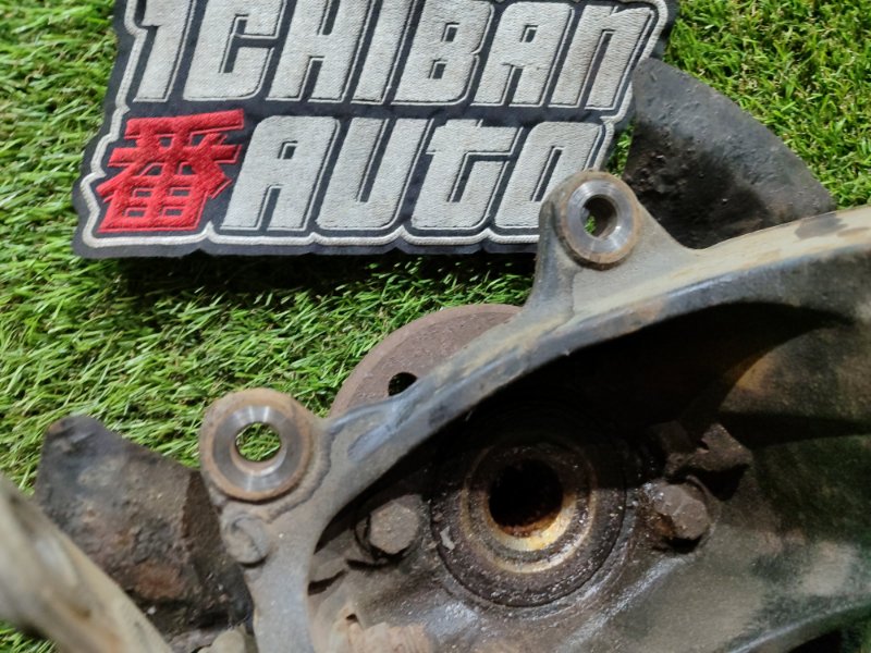 Ступица передняя правая CLUBMAN R55 Ступица передняя правая CLUBMAN R55