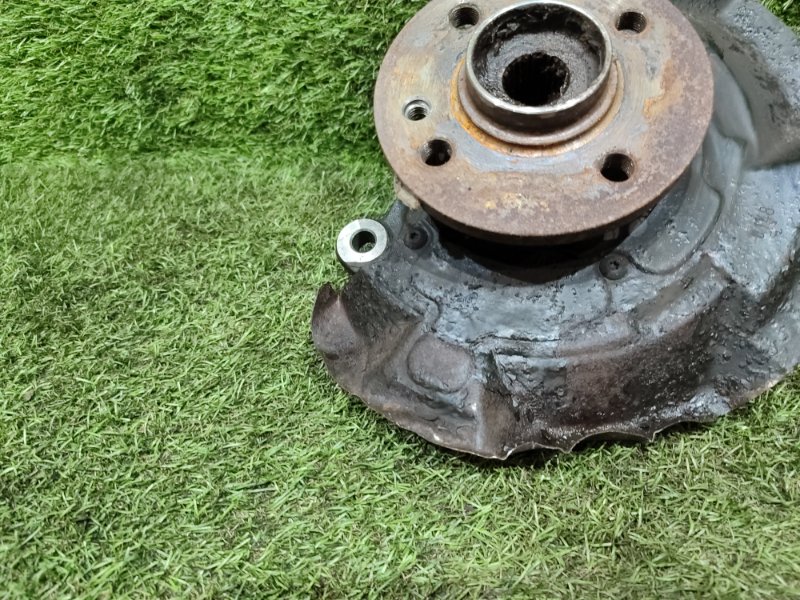 Ступица передняя левая CLUBMAN R55