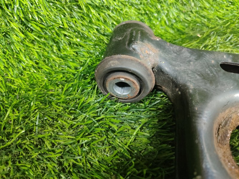 Рычаг передний правый TRAX 2019 U200 LUV