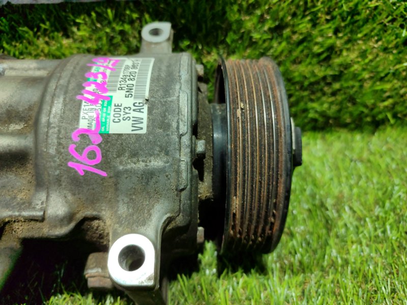 Компрессор кондиционера VOLKSWAGEN JETTA 162 CFFB