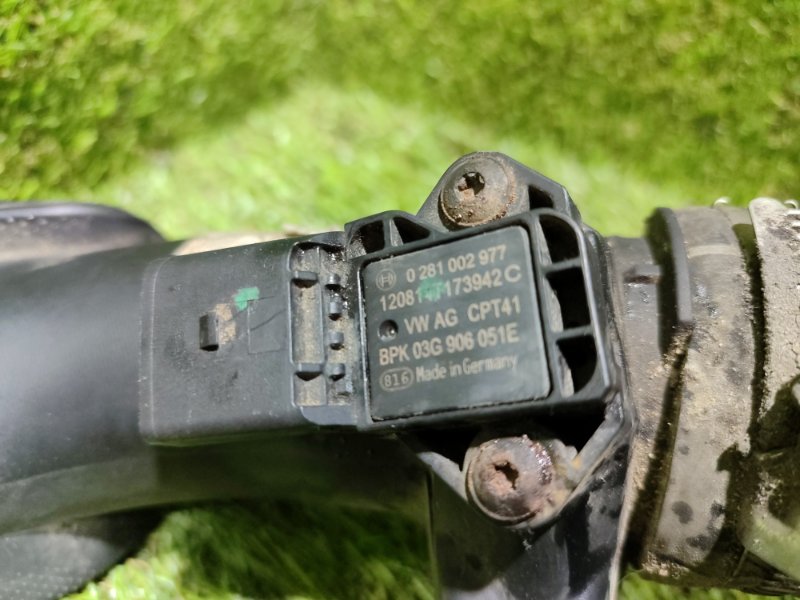 Патрубок интеркулера JETTA 2012 162 CFFB