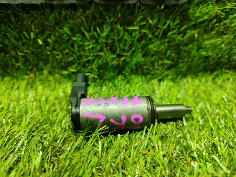 Клапан электромагнитный A4 2009 8K2 CAEB Клапан электромагнитный A4 2009 8K2 CAEB