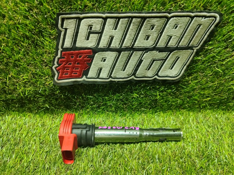 Катушка зажигания AUDI A4 2009 8K2 CAEB 07K905715F контрактная