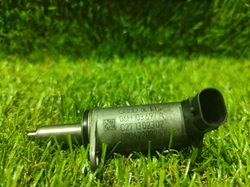 Клапан электромагнитный A4 2009 8K2 CAEB