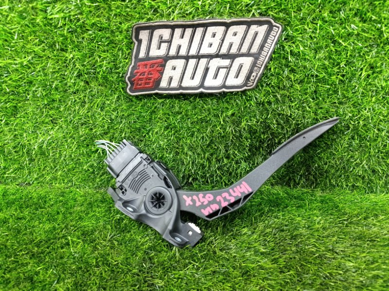 Педаль газа JAGUAR XF 2012 X250 306DT 9x239f832ab контрактная