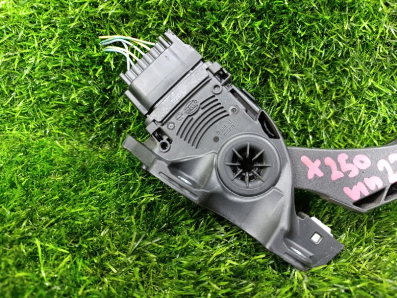 Педаль газа XF 2012 X250 306DT