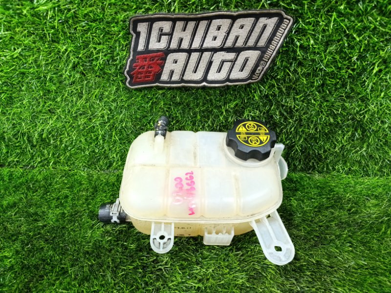 Запчасть бачок расширительный CHEVROLET TRAX 2019 U200 LUV 95380033 контрактная Бачок расширительный CHEVROLET TRAX 2019 U200 LUV 95380033 контрактная