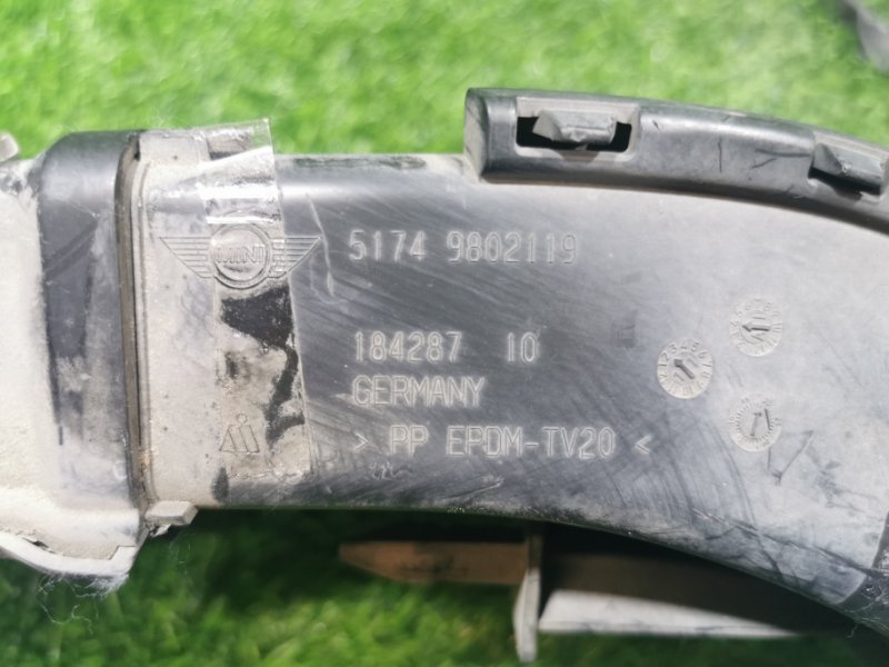 Воздуховод передний COUNTRYMAN 2011 R60 N18B16A Воздуховод передний COUNTRYMAN 2011 R60 N18B16A