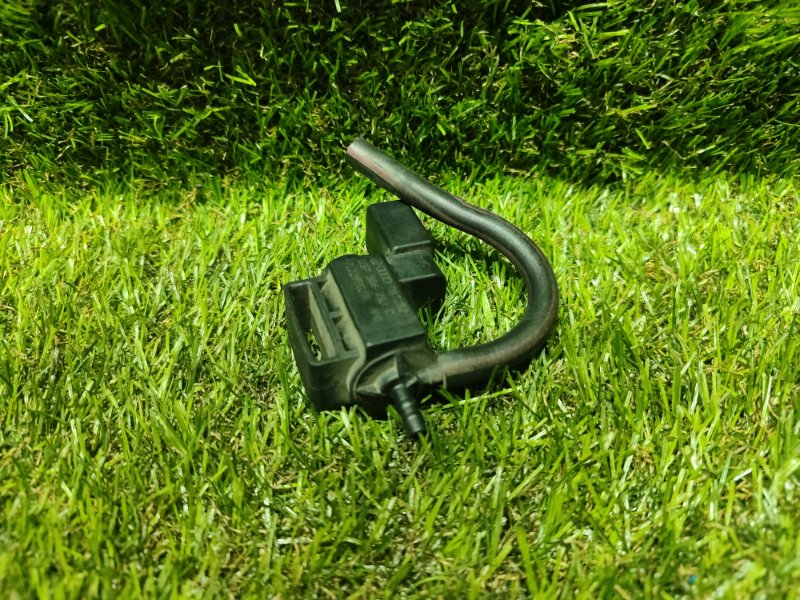 Клапан электромагнитный A4 2008 8K2 CAEB