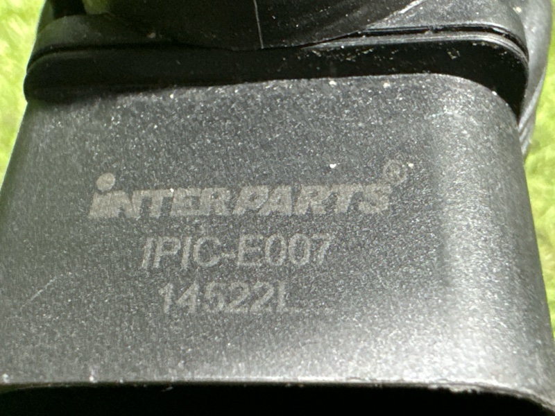 Катушка зажигания A4 2011 8K2 CAEB Катушка зажигания A4 2011 8K2 CAEB