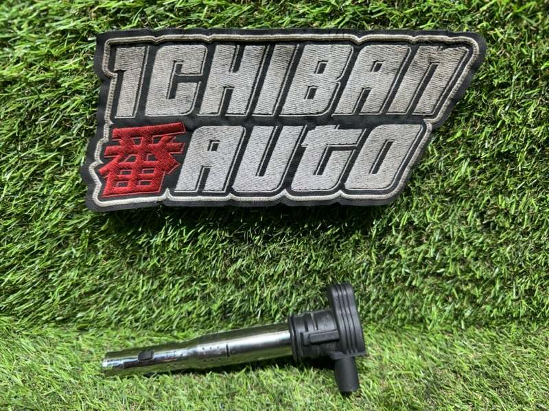 Катушка зажигания AUDI A4 2011 8K2 CAEB 07K905715F контрактная