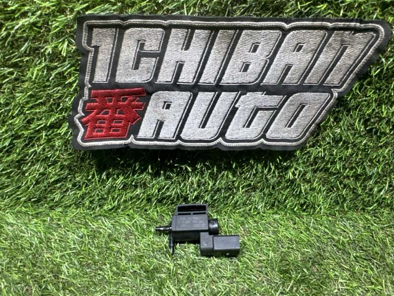 Клапан электромагнитный A4 2011 8K2 CAEB