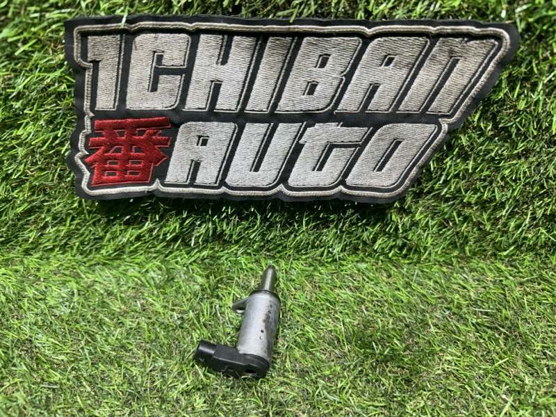 Клапан электромагнитный A4 2011 8K2 CAEB Клапан электромагнитный A4 2011 8K2 CAEB