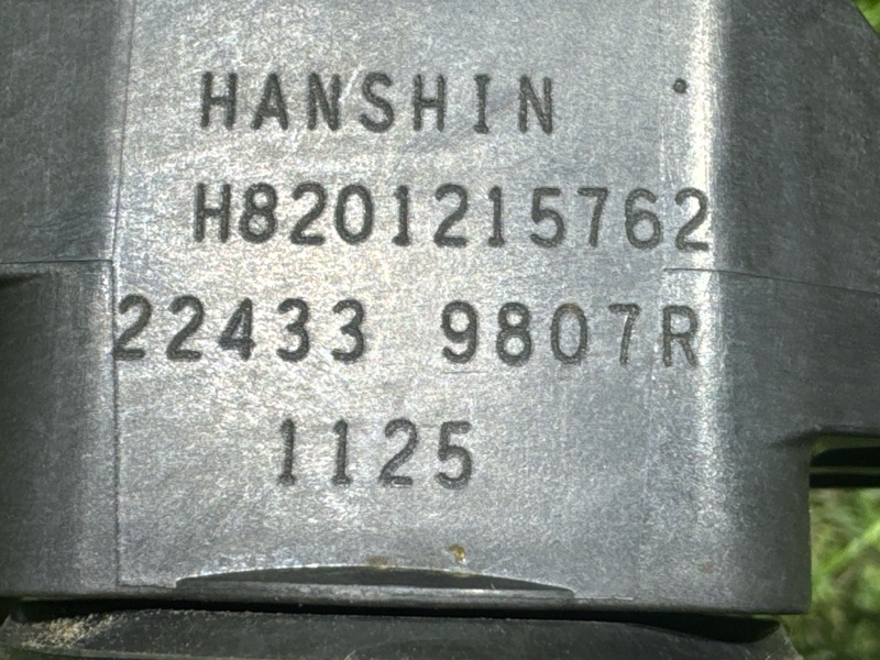 Катушка зажигания SM3 2013 L38 H4M