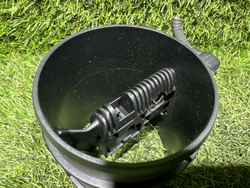 Датчик расхода воздуха MALIBU 2014 V300 LBS