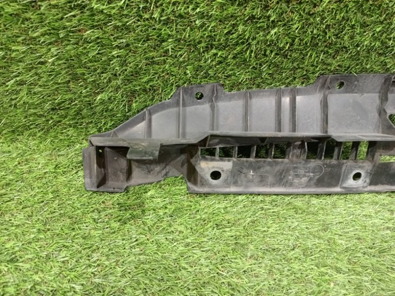 Защита замка капота передняя LEGACY BR9 Защита замка капота передняя LEGACY BR9