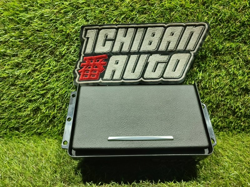 Подстаканник CADILLAC CT6 2016 6K2 LGX 5302568 контрактная