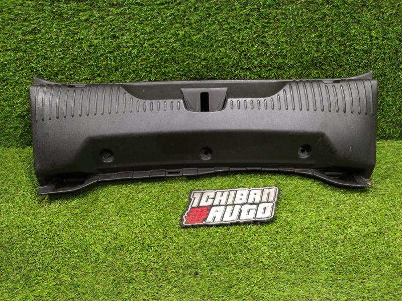 Планка багажника JAGUAR XF 2012 X250 306DT 8X2354406A64AD контрактная