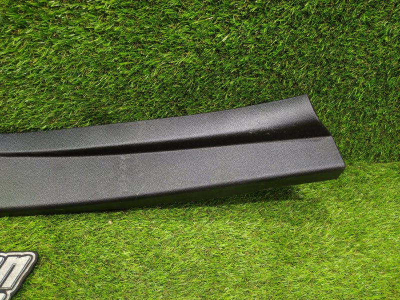 Порожек пластиковый задний правый CT6 2016 6K2 LGX