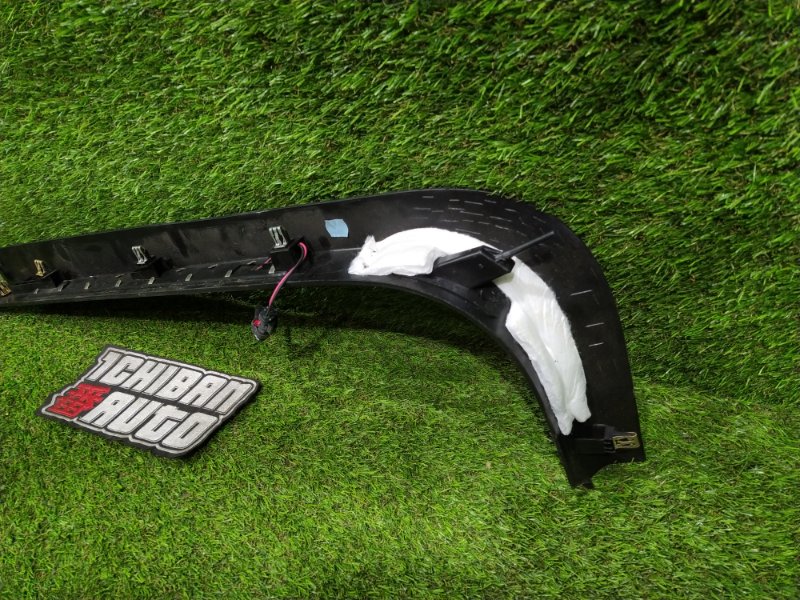 Порожек пластиковый передний левый CT6 2016 6K2 LGX