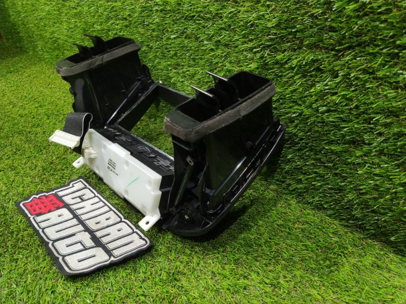 Консоль магнитофона G37 2009 V36