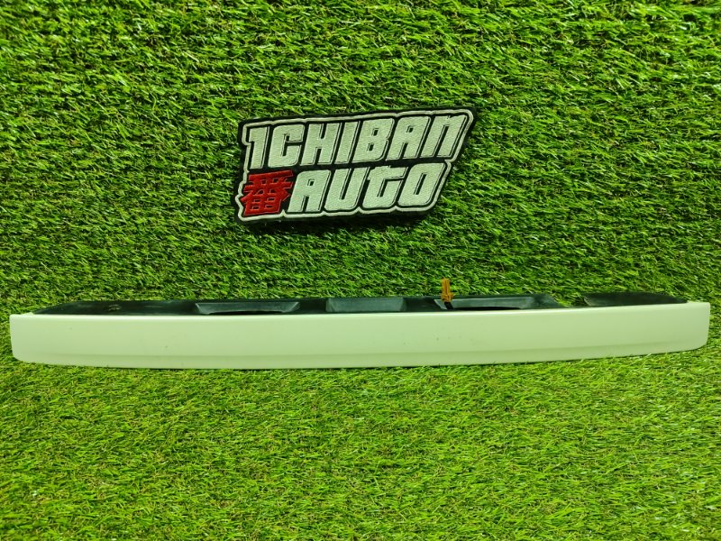 Накладка на багажник задняя SUBARU Legacy BR9 91112AJ350 контрактная