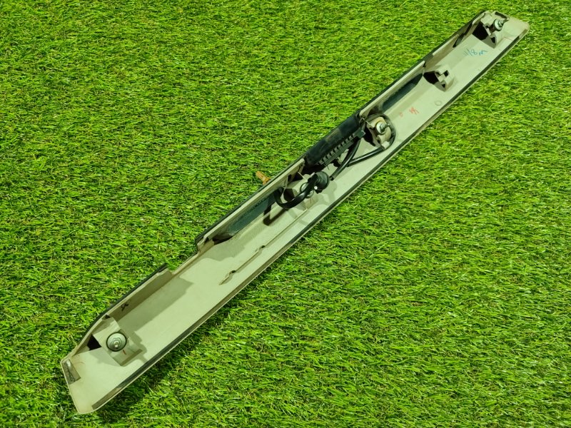 Накладка на багажник задняя Legacy BR9