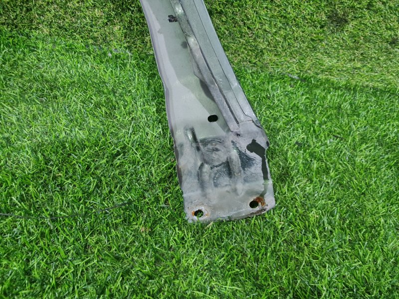 Крыло переднее правое Seville 2001 6KY L37