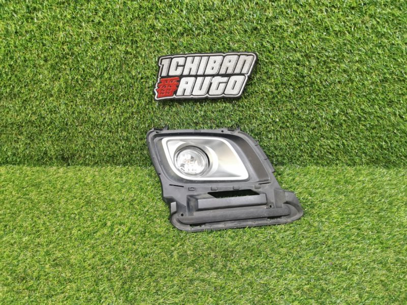 Туманка правая MAZDA MPV LY3P L169-51-680A контрактная