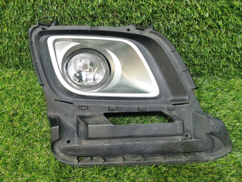 Туманка правая MPV LY3P