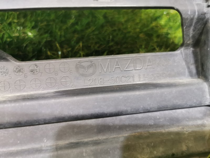 Туманка левая MPV LY3P Туманка левая MPV LY3P