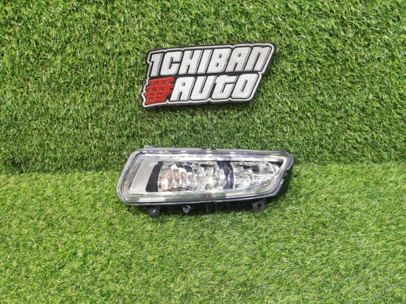 Запчасть туманка левая VOLKSWAGEN POLO 6RC-BZ 174159 контрактная Туманка левая VOLKSWAGEN POLO 6RC-BZ 174159 контрактная