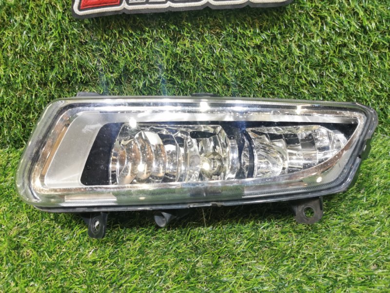 Туманка левая POLO 6RC-BZ Туманка левая POLO 6RC-BZ