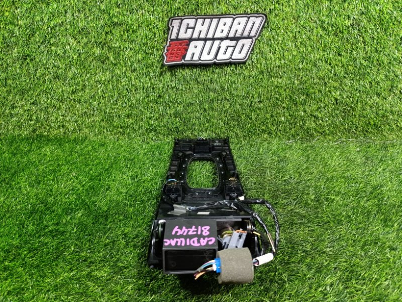 Консоль кпп Seville 2001 6KY L37