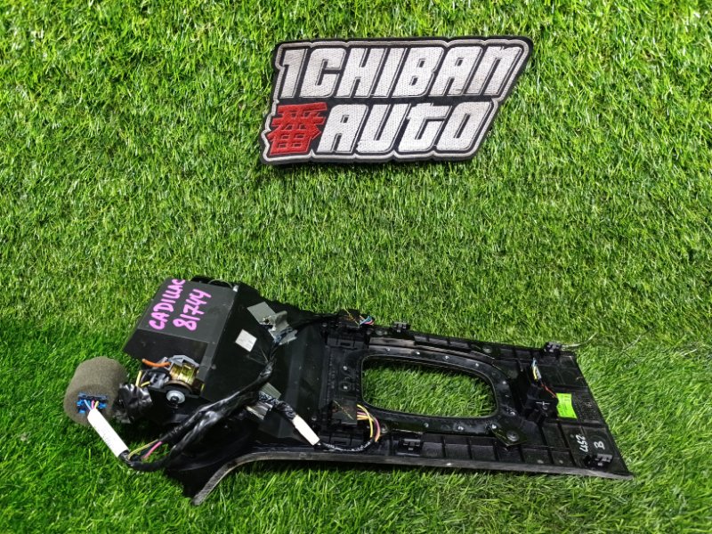 Консоль кпп Seville 2001 6KY L37