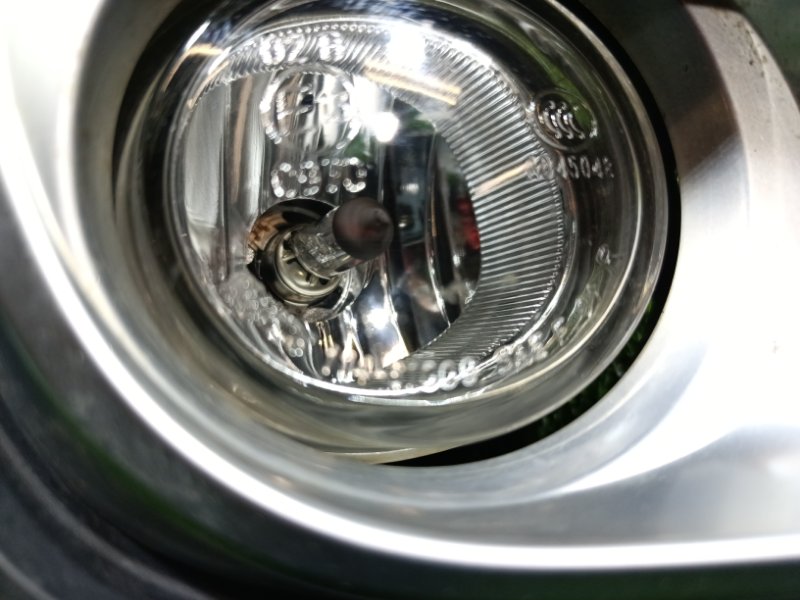 Туманка передняя правая MAZDA MPV LY3P