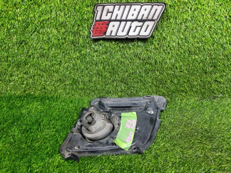 Туманка передняя правая MPV LY3P