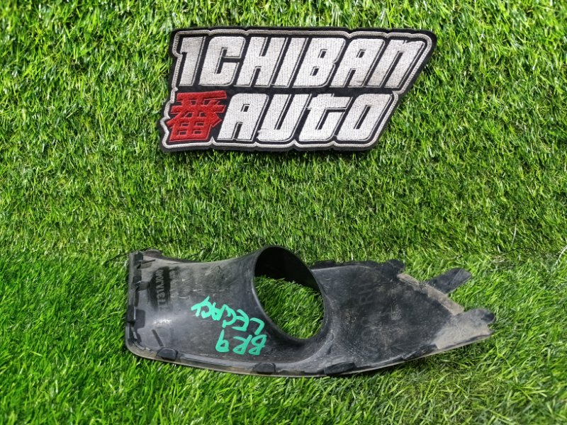 Ободок туманки передний правый LEGACY BR9