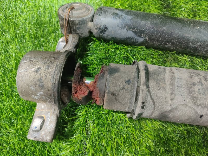 Амортизатор задний CHEVROLET TRAX U200 LUV Амортизатор задний CHEVROLET TRAX U200 LUV