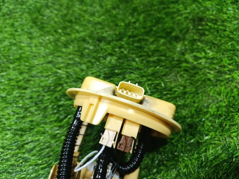 Топливный насос QM3 2014 J87 K9K