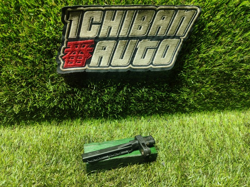 Датчик положения коленвала BMW 3-SERIES 2014 F34 N47D20C 7805188 контрактная