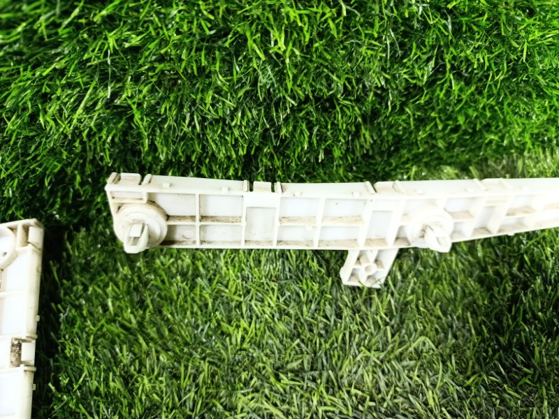 Крепление бампера заднее DELICA D:5 CV5W