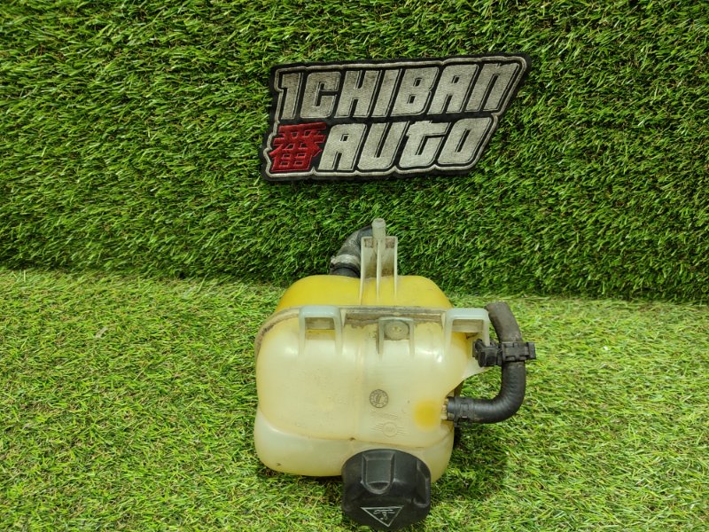 Бачок расширительный MINI COOPER D 2011 R56 N47C20A 17137823626 контрактная