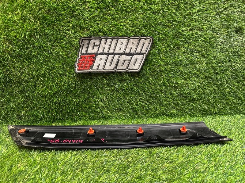 Накладка декоративная передняя правая COOPER 2011 R56 N16B16A