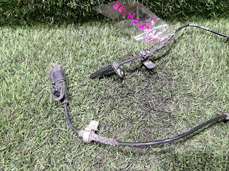 Датчик abs задний правый CADILLAC CT6 6K2 LGX Датчик abs задний правый CADILLAC CT6 6K2 LGX