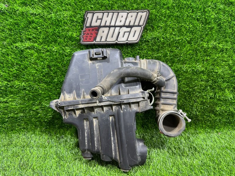 Корпус воздушного фильтра SIENTA NCP85 1NZ-FE